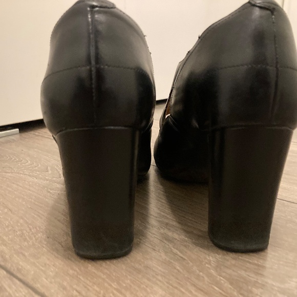 Clarks Mary Janes - Picture 5 of 7